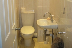 4-bathroom